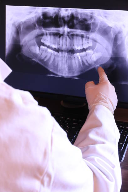 Best Mobile Emergency Dentist in Fox Chase, PA